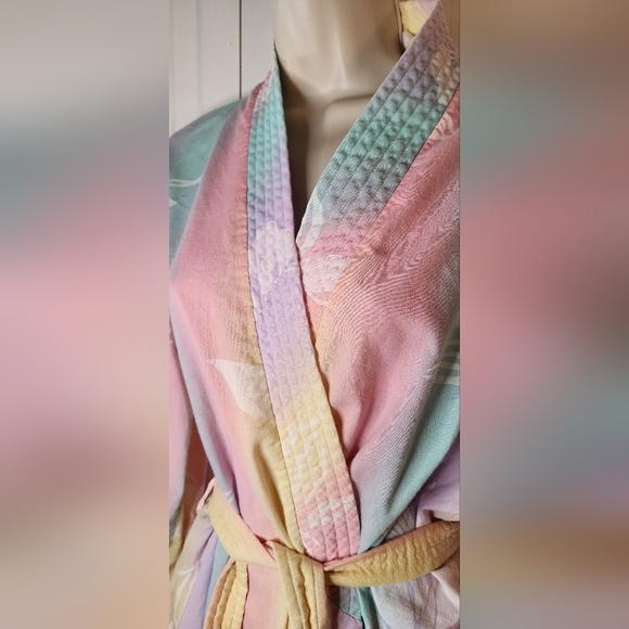 Evelyn Pearson vintage 1970s bathrobe robe pastel Hawaiian grandma medium - Picture 2 of 9